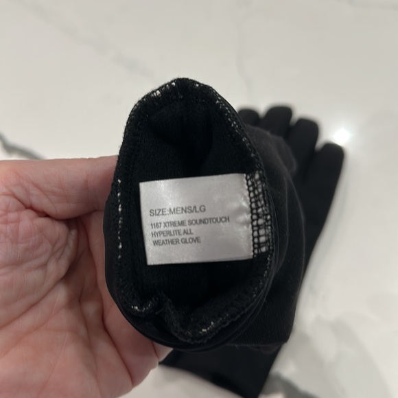 Seirus Innovation Soundtouch Gloves 🧤 Waterproof & Breathable - Picture 7 of 9